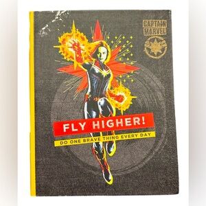📚NEW! Marvel | Captain Marvel Journal: Fly Higher!: Do One Brave Thing Every Day